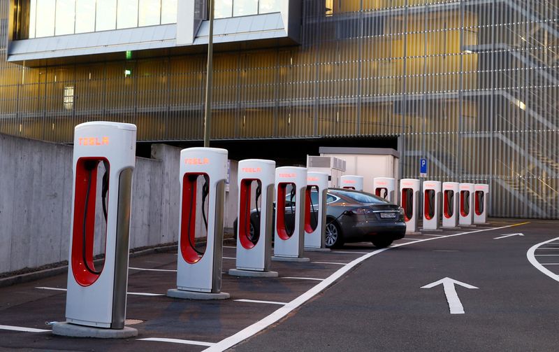 Hyundai to consider joining Tesla's North American charging standard alliance