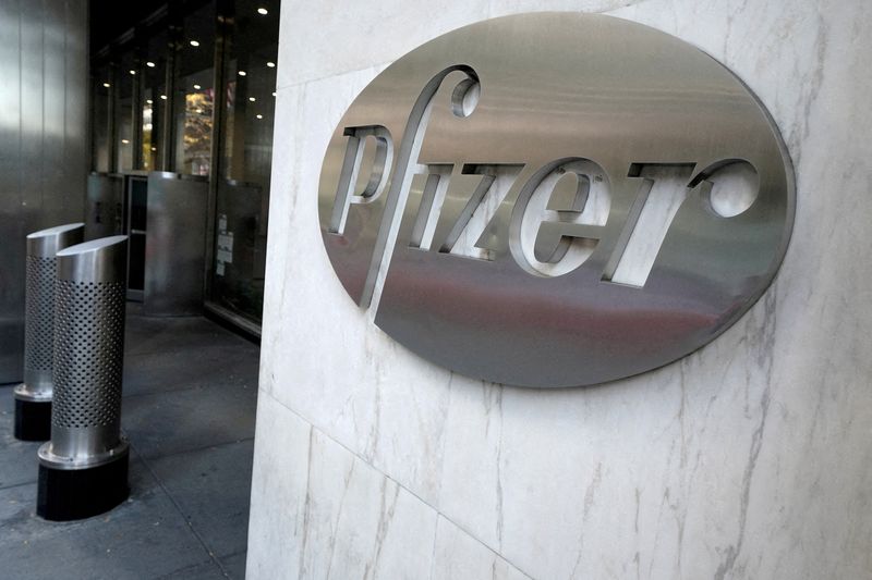 Samsung Biologics unveils $920 million manufacturing deals for Pfizer