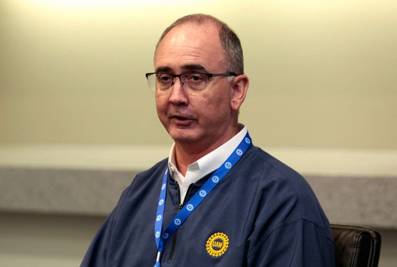 UAW to open contract talks with Detroit Three automakers on Thursday