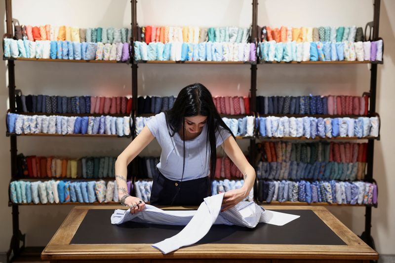 Italy's luxury groups set aside rivalries to keep it local