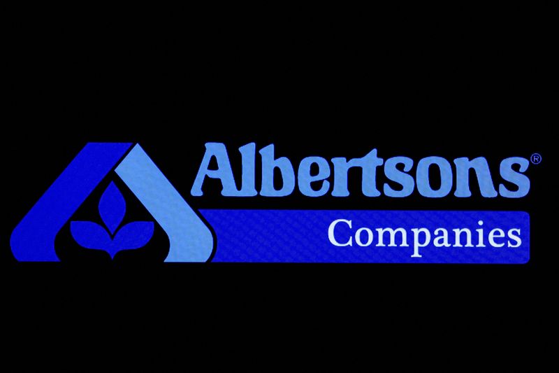 Albertsons beats profit, revenue expectations on strong demand for groceries