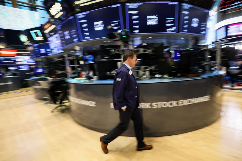 Analysis-While AI takes the spotlight, infrastructure stocks shine
