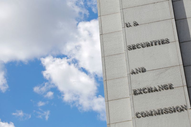 US SEC poised to adopt rules for $20 tln private fund industry