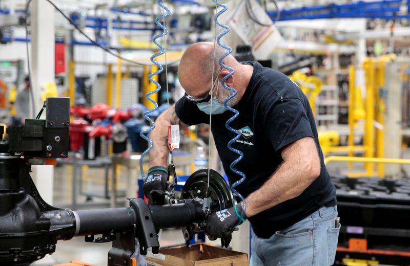 Analysis-Parts makers risk cash crunch in a Detroit auto strike