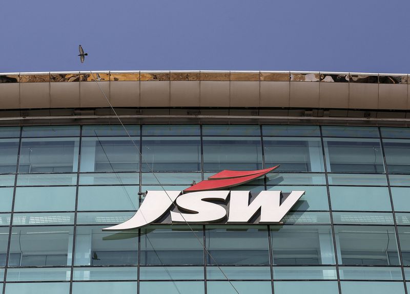 Exclusive-JSW in talks with LG Energy Solution to make EV batteries in India -sources