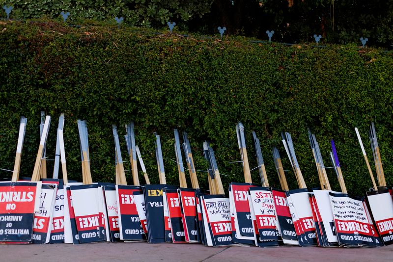 Striking Hollywood writers, studios to meet again Friday