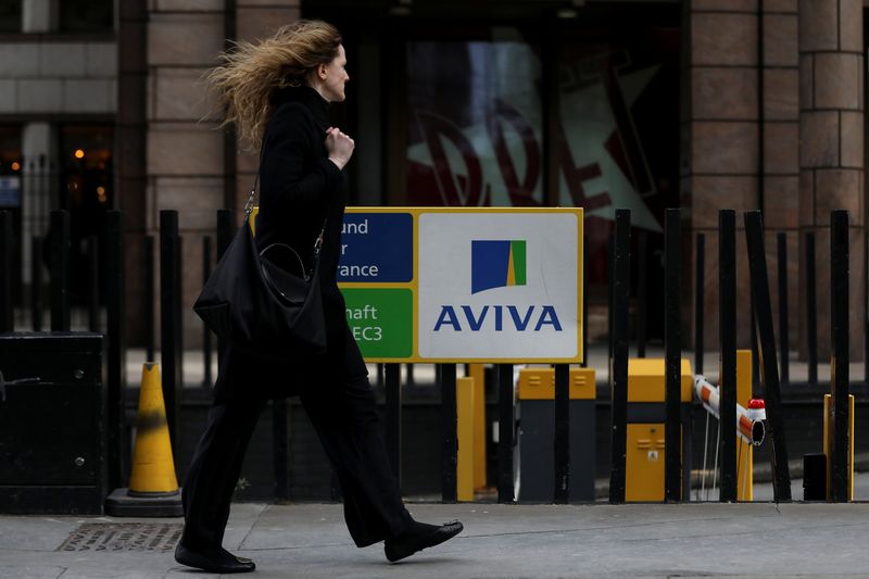 Aviva to buy AIG's UK life insurance business for $563 million