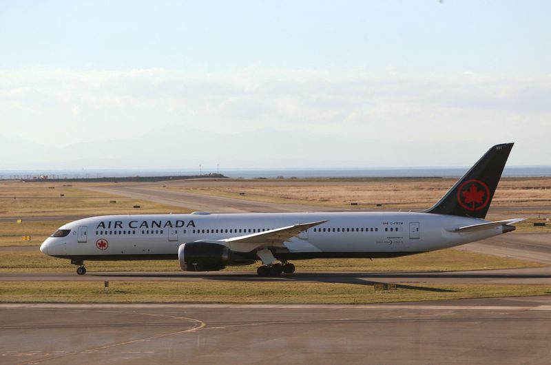 Air Canada to buy 18 Boeing 787 jets
