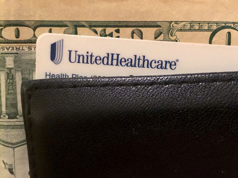 UnitedHealth profit, forecast get lift from stabilizing medical costs
