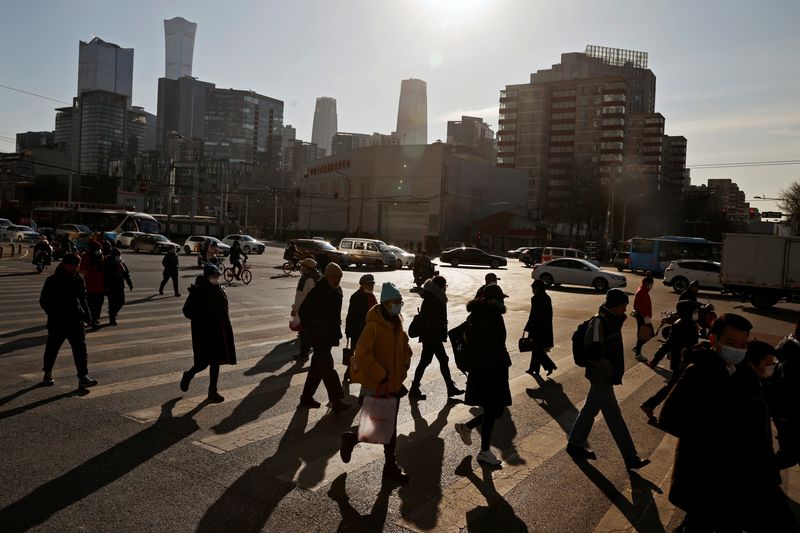 More Chinese companies vow share buybacks as market sags further