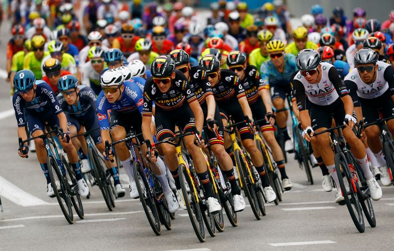 Top cycling teams explore creating new league -sources