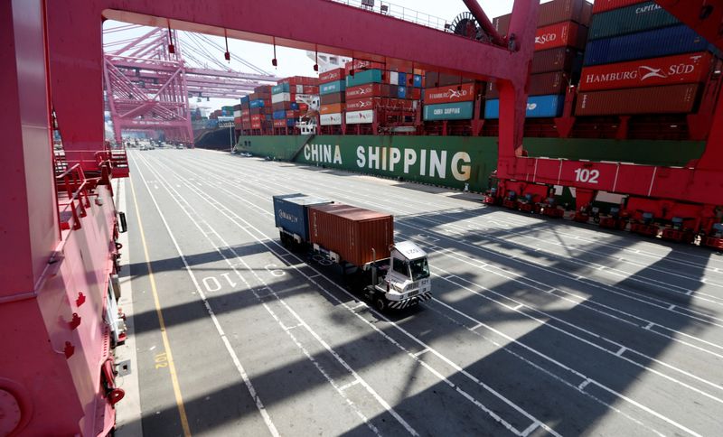 S.Korea exports snap year-long downturn, recovery in China demand slow