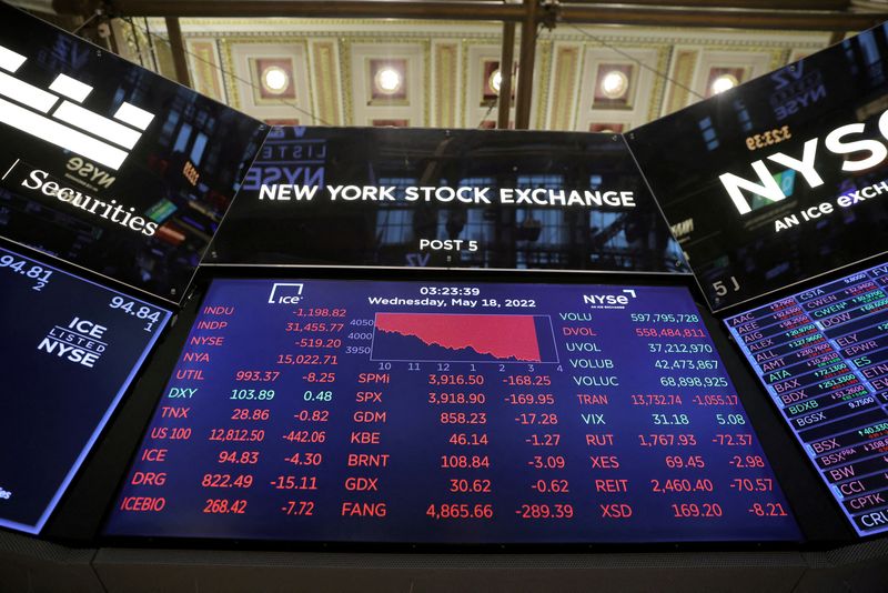 US money market funds draw biggest weekly inflow in seven months