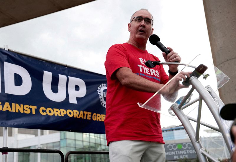 How the UAW's drive to 'end tiers' will change GM