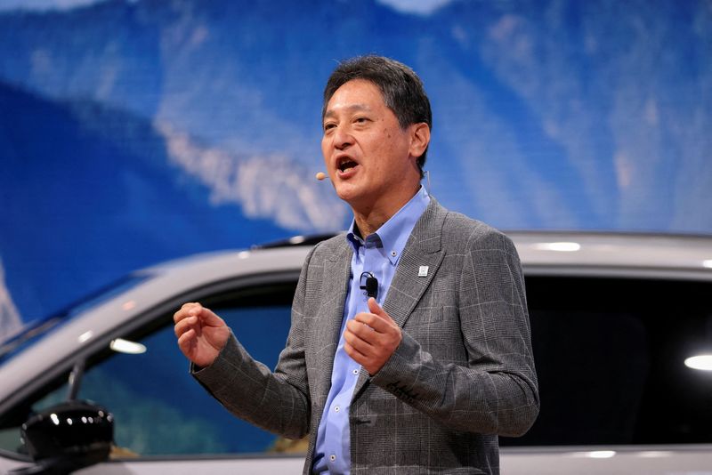 Subaru to raise US wages after UAW deals with Detroit Three -CEO
