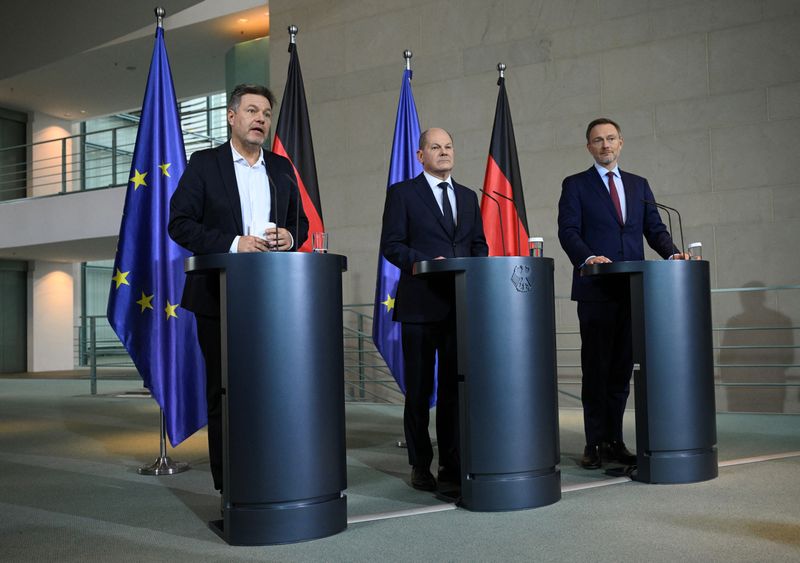 Analysis-German budget row prises open debt brake debate