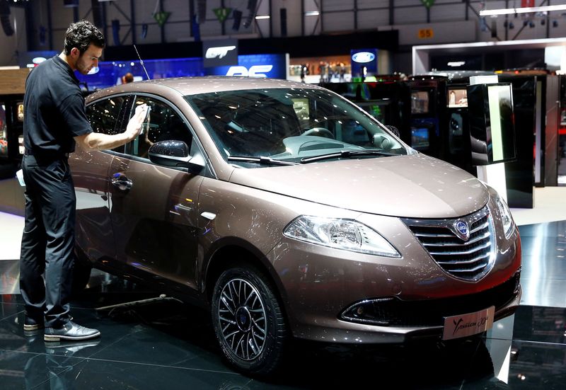 Lancia to reveal new Ypsilon small car in February in European comeback plan