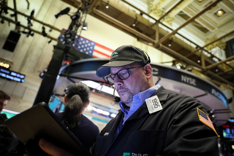 JPMorgan strategists see 'challenging' backdrop for US stocks in 2024