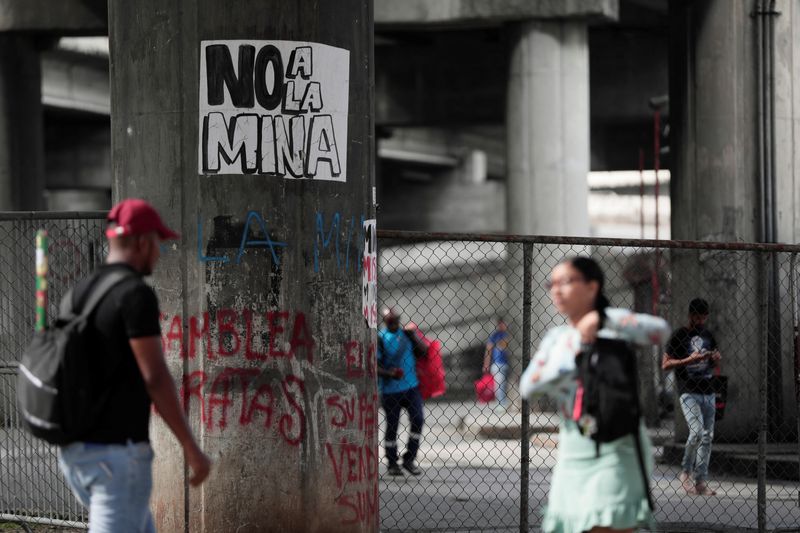 Exclusive-Panama may slash GDP growth view due to suspension of First Quantum mine