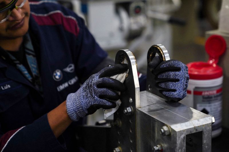 Bill to shorten Mexico work week delayed until 2024