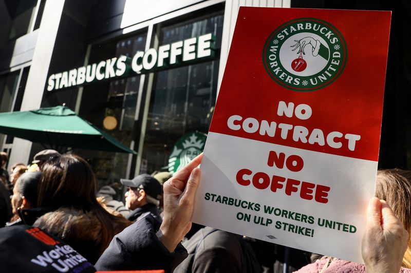 Starbucks did not use 'anti-union playbook' against employees - report