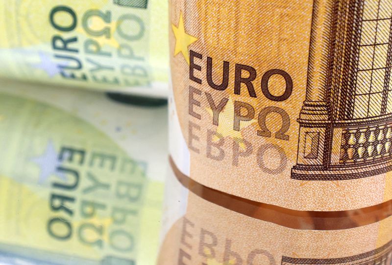 Analysis-After wild year, euro zone is top pick of world bond markets