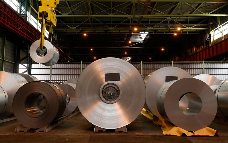EU, U.S. extend steel tariff detente until end-March 2025