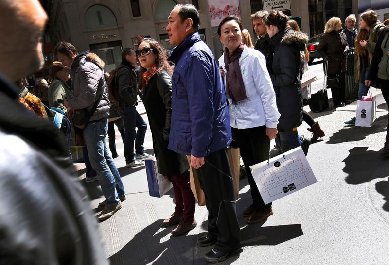 'Daigou' goes corporate as retailers seek new ways to reach Chinese shoppers