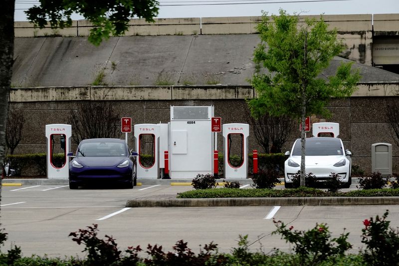 Tesla lowers range estimates as U.S. regulators tighten vehicle-test rules