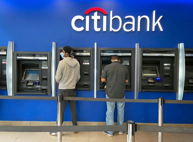 Citigroup sees headcount dropping 20,000 by 2026