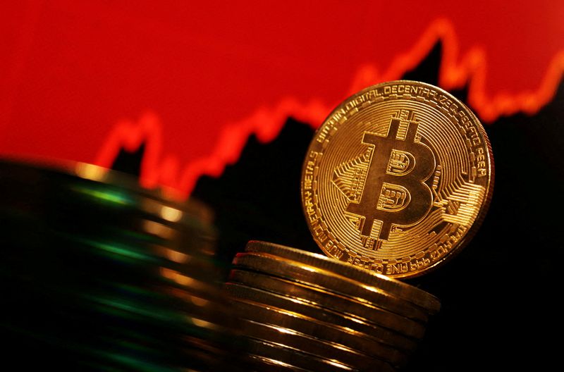 SkyBridge's Scaramucci sees bitcoin over $170,000 by 2025 on halving, spot ETFs