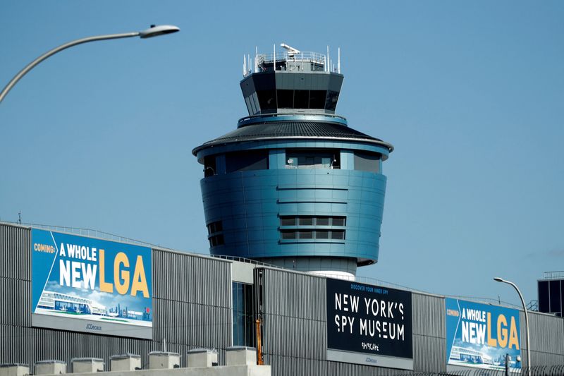 US airline group urges government action to address air traffic challenges