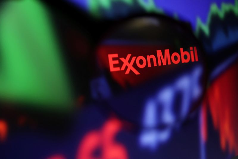 Exxon files lawsuit against investors' climate proposal