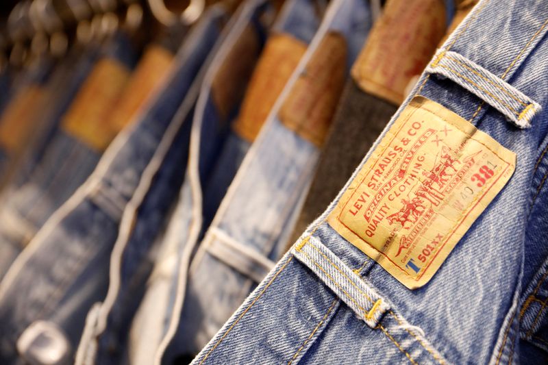 Levi Strauss sues Italy's Brunello Cucinelli over trademarked tab
