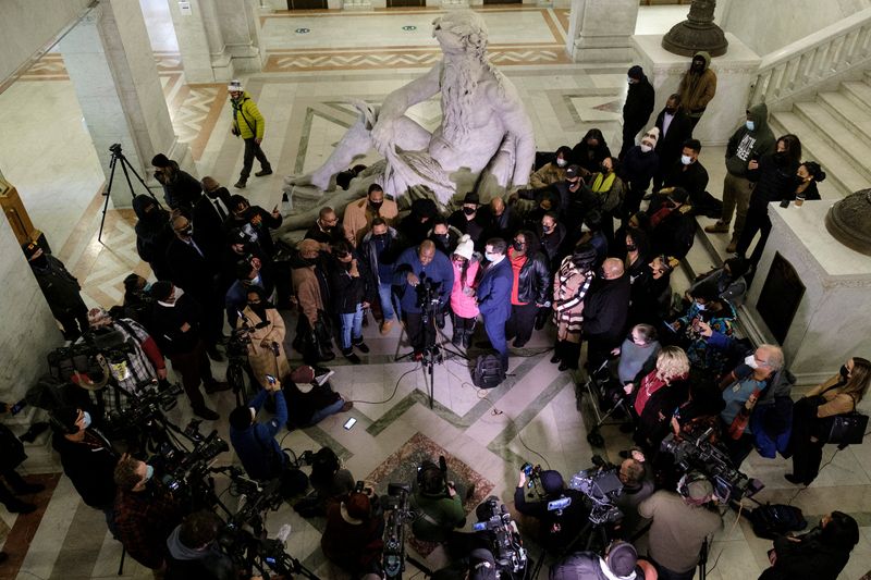 Minneapolis mayor suspends no-knock warrants after police killing of Black man