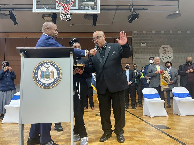 In a first, former prisoner takes seat in New York State Assembly