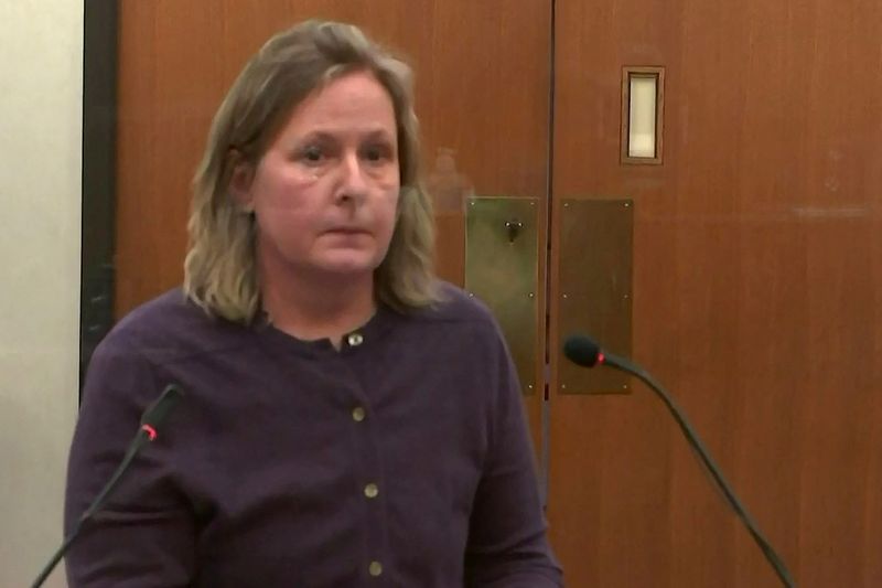 Ex-Minnesota police officer Kimberly Potter sentenced to 2 years in Daunte Wright killing