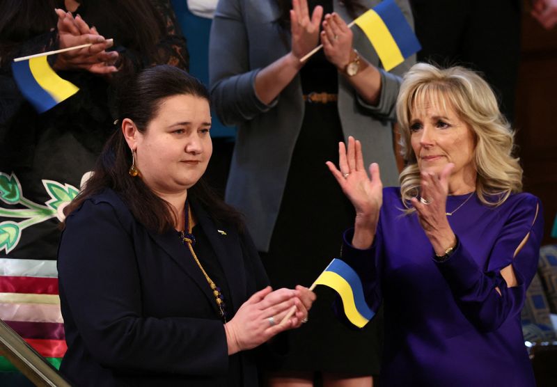 Lawmakers, officials wear blue and yellow to Biden speech in Ukraine nod