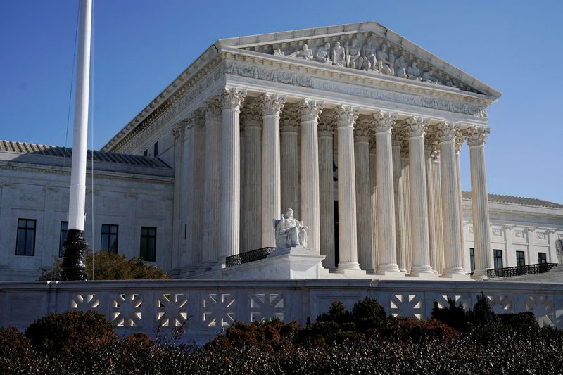 Analysis-Republicans ask U.S. Supreme Court to curb state courts' election oversight role