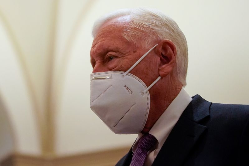 U.S. House vote on bill banning imports of Russian oil may come as soon as Tuesday - Hoyer