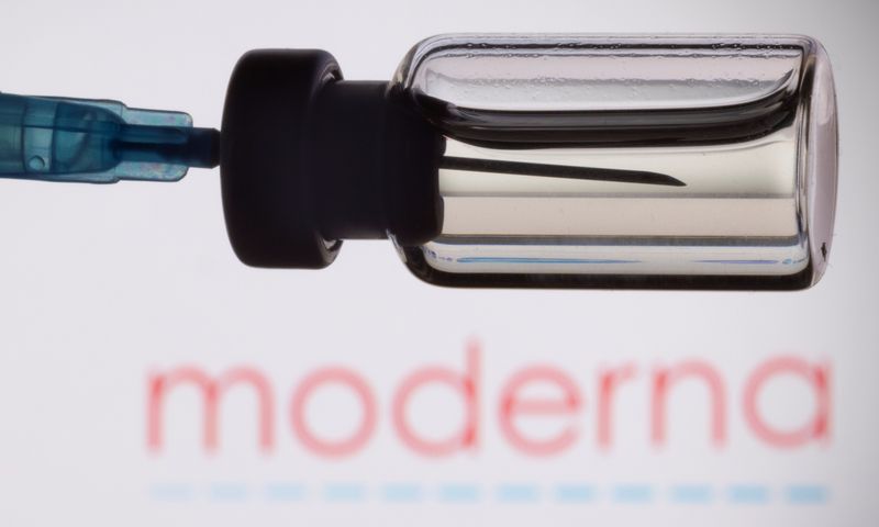Moderna says Omicron-targeted COVID shot shows better response