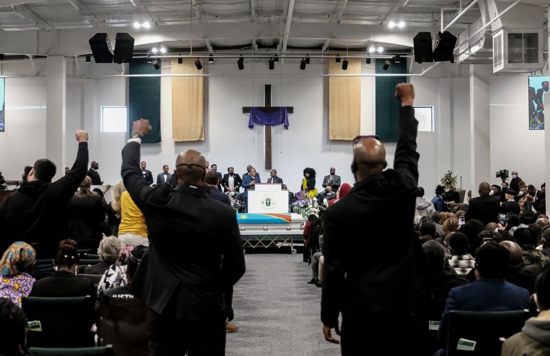 White Michigan policeman charged with murdering African immigrant after traffic stop