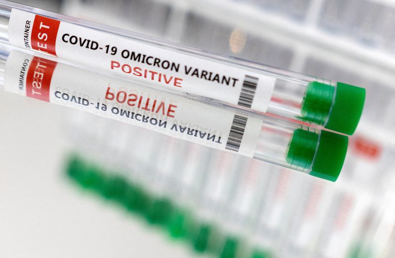 U.S. FDA advisers recommend inclusion of Omicron component for COVID boosters