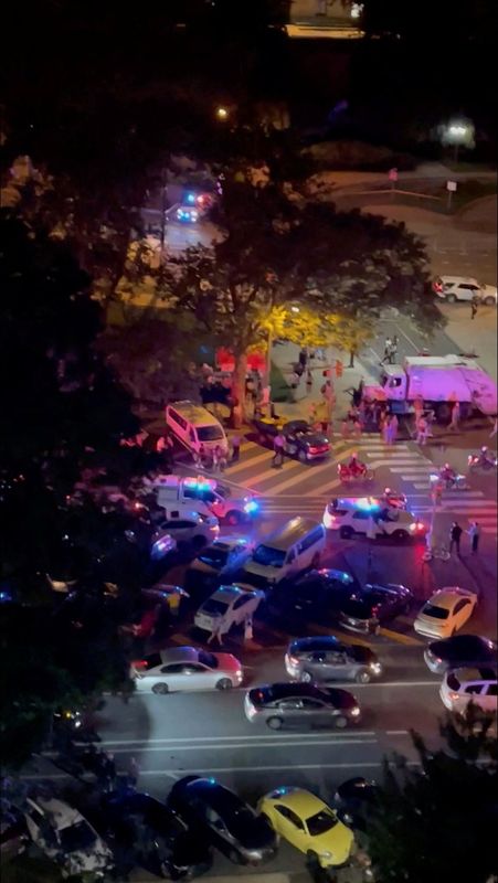 Shooting near Philadelphia concert wounds two police officers