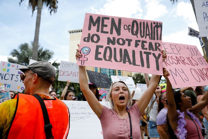 Dem States Want To Force Colleges To Hand Out Abortion Pills