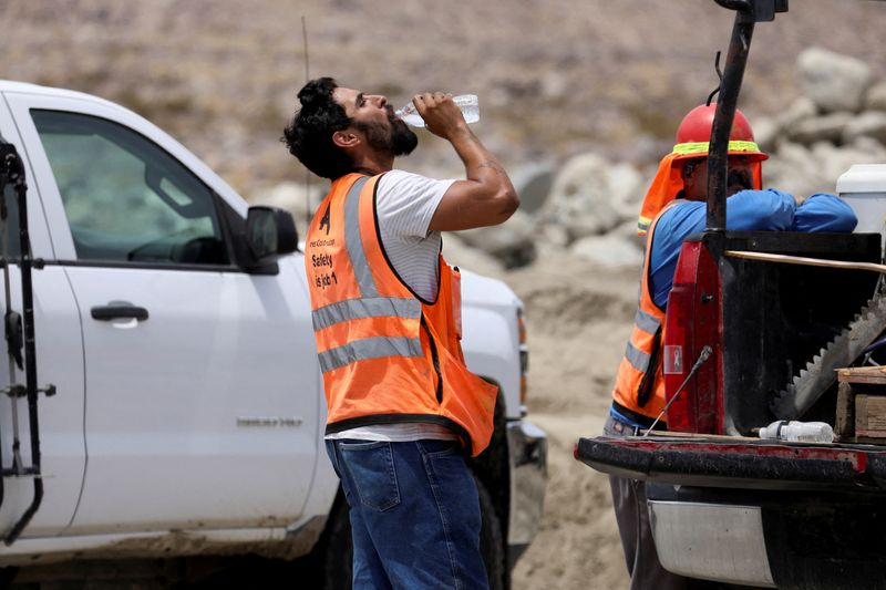 What's causing the recent U.S. heat waves?