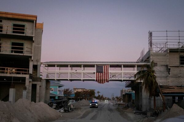 Biden, Florida's DeSantis work 'hand-in-glove' on Hurricane Ian recovery