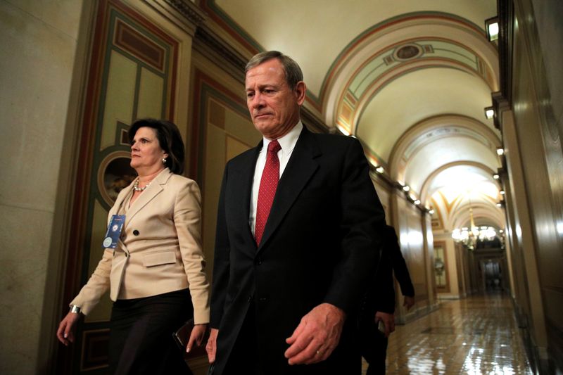 Judicial security focus of U.S. Chief Justice Roberts' annual report