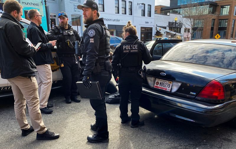 Inspector General Begins Criminal Investigation Into Deleted Secret Service Texts