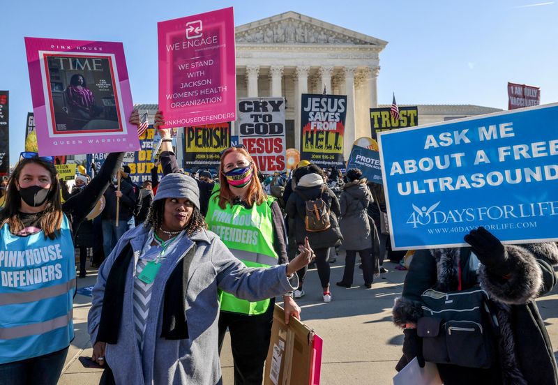Idaho governor signs Texas-style six-week abortion ban into law